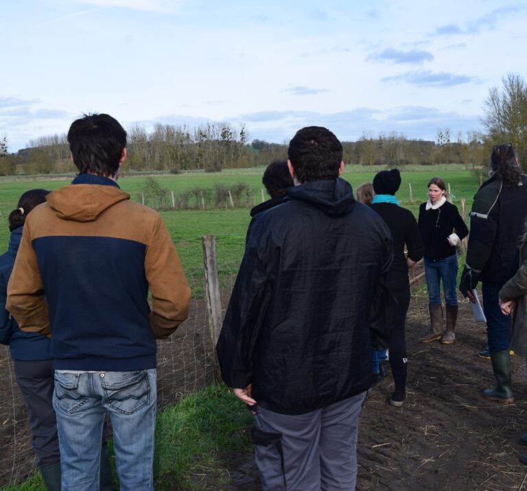 Photo des participants à la formation De La Ferme à l'Assiette